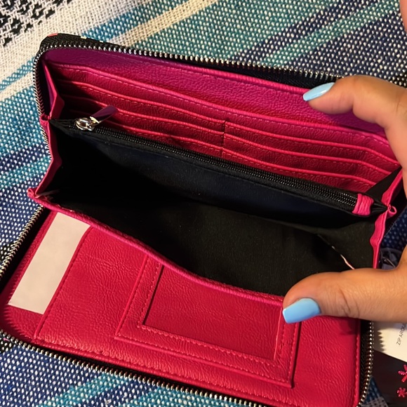 Betsey Johnson Large Wallet - Picture 5 of 5